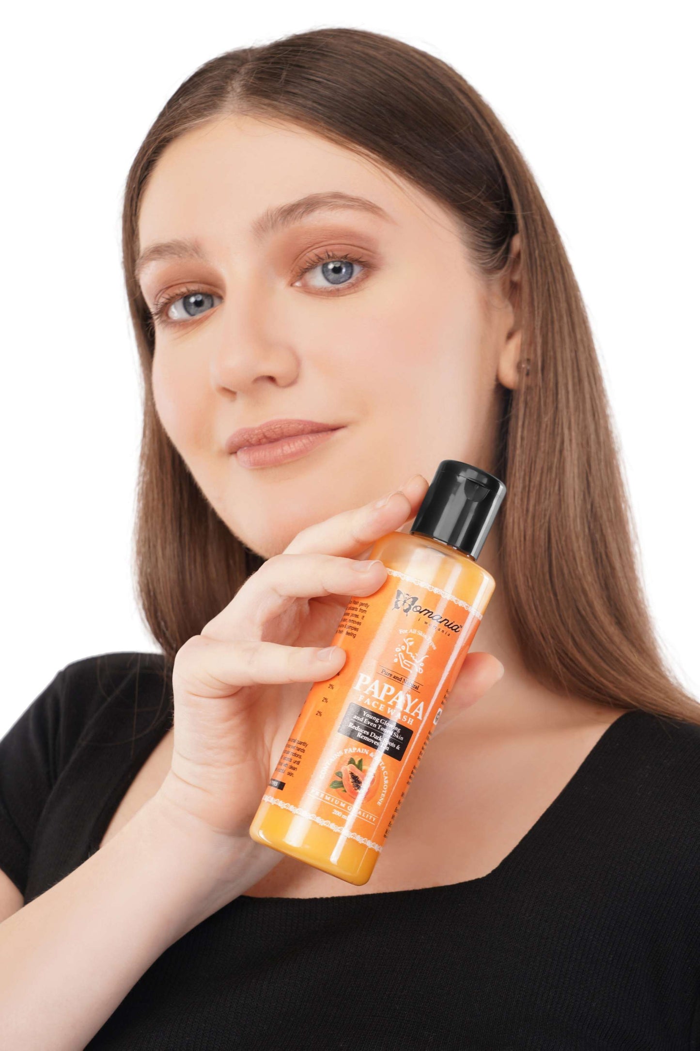 Papaya Deep Cleansing Face Wash 200 ml for refreshed glowing skin.