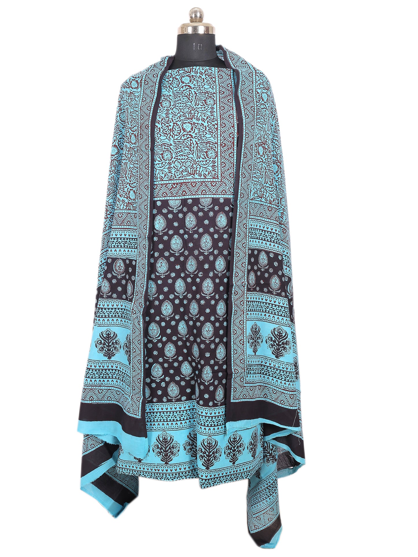 Bagh handblock print cotton dupatta in black and blue showcasing intricate designs and premium craftsmanship.