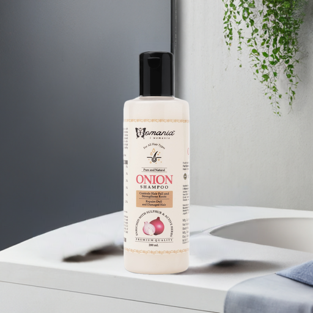 Onion Shampoo plus Conditioner 200 ml bottle for natural hair care and dandruff prevention.